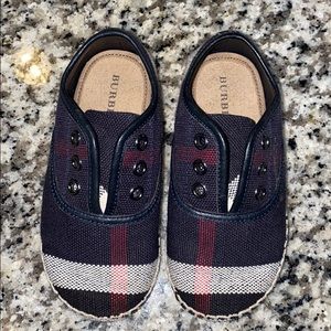Burberry toddler shoes